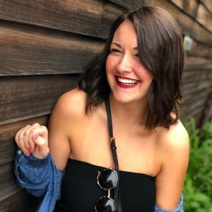 Meet your Posher, Courtney